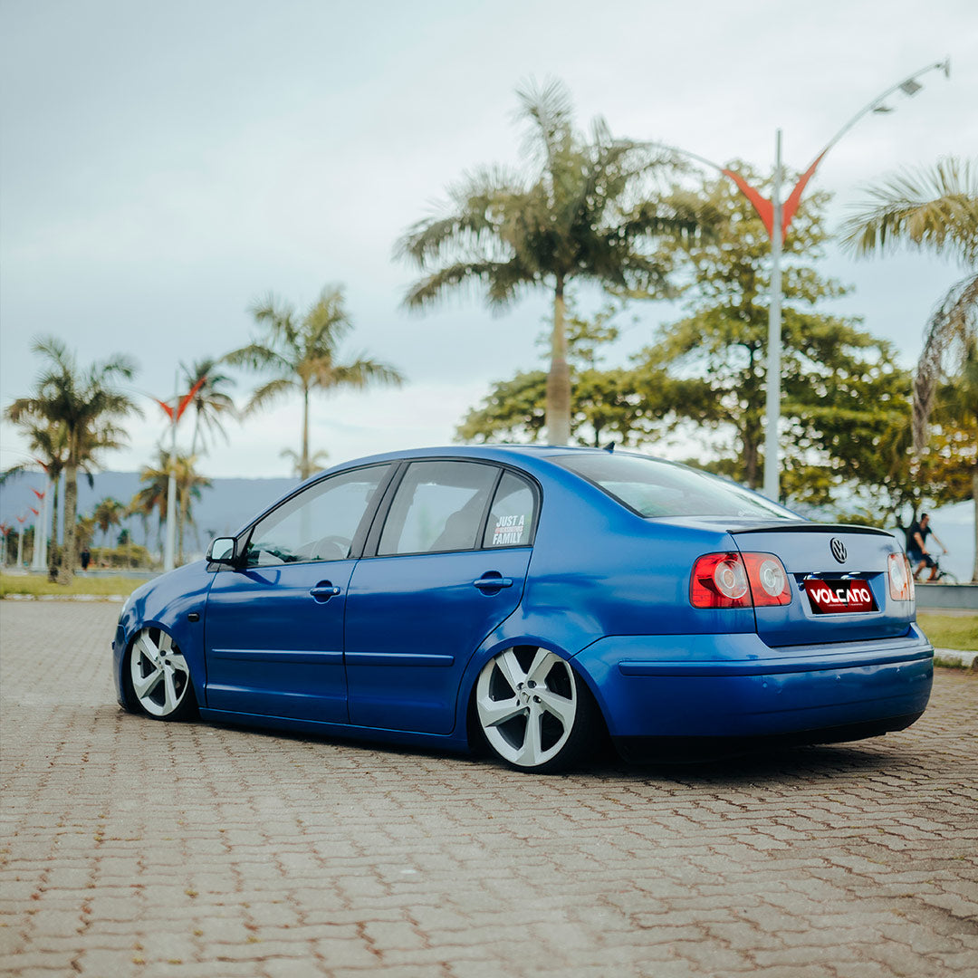 Roda F-PACE Aro 18" tala 6"  Prata Brilhante