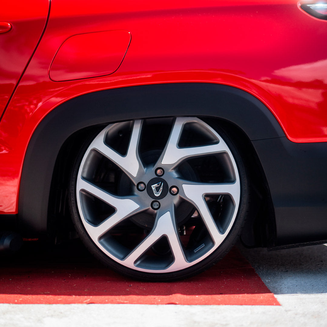 Roda VELAR Aro 18" tala 6"  Diamantada Total Grafite Fosco