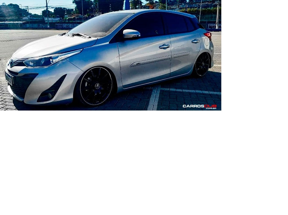 Roda Volcano DAIMLER Aro 18" tala 6" - Preto Diamantado