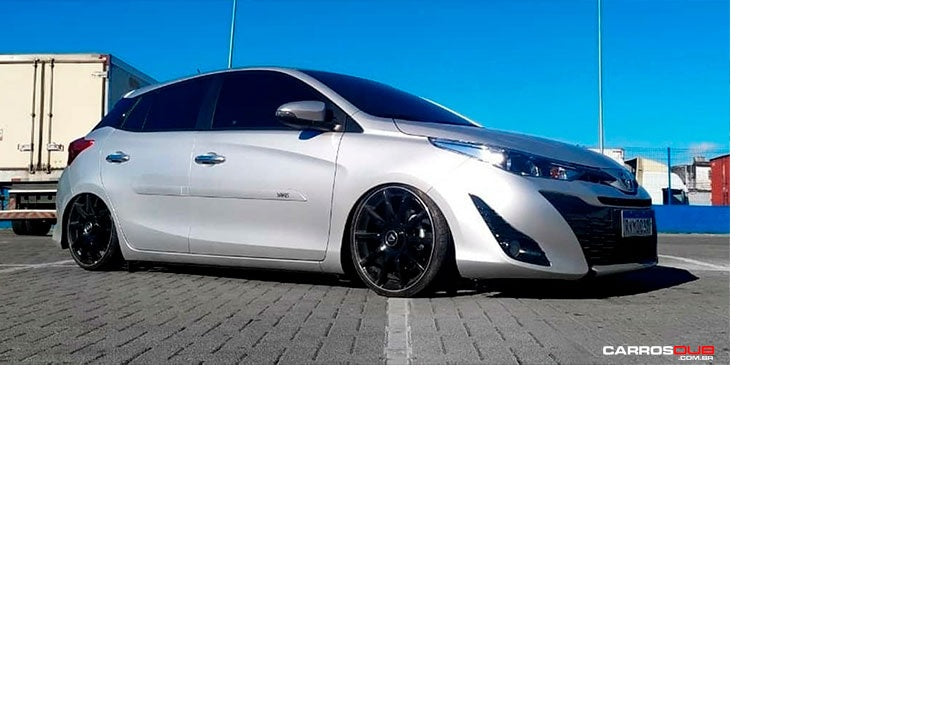 Roda Volcano DAIMLER Aro 18" tala 6" - Preto Diamantado