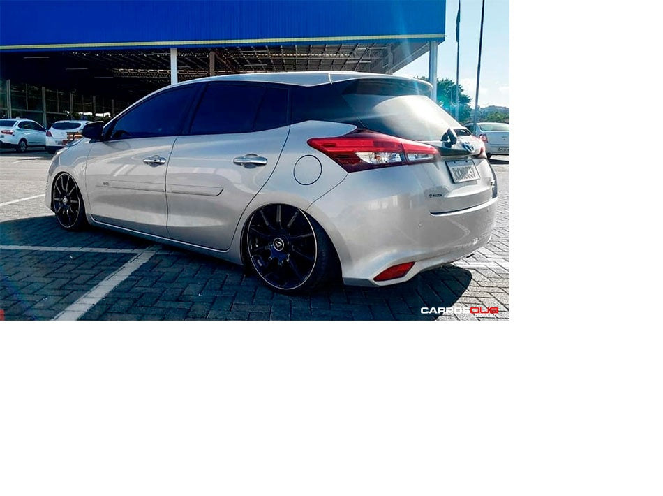 Roda Volcano DAIMLER Aro 18" tala 6" - Preto Diamantado