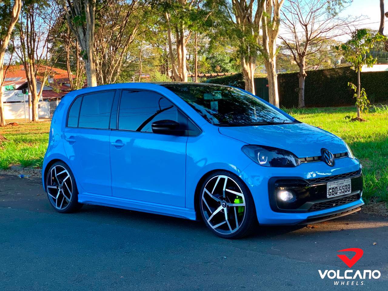 Roda Aro 18" Tala 6" Volcano Mark 8