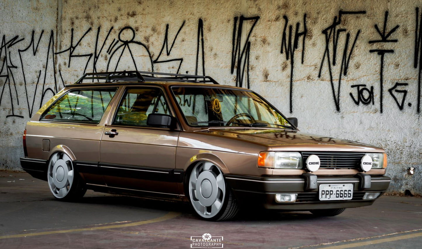 Roda Volcano V-10 (ORBITAL) - Aro 18" tala 6" Prata + Brindes