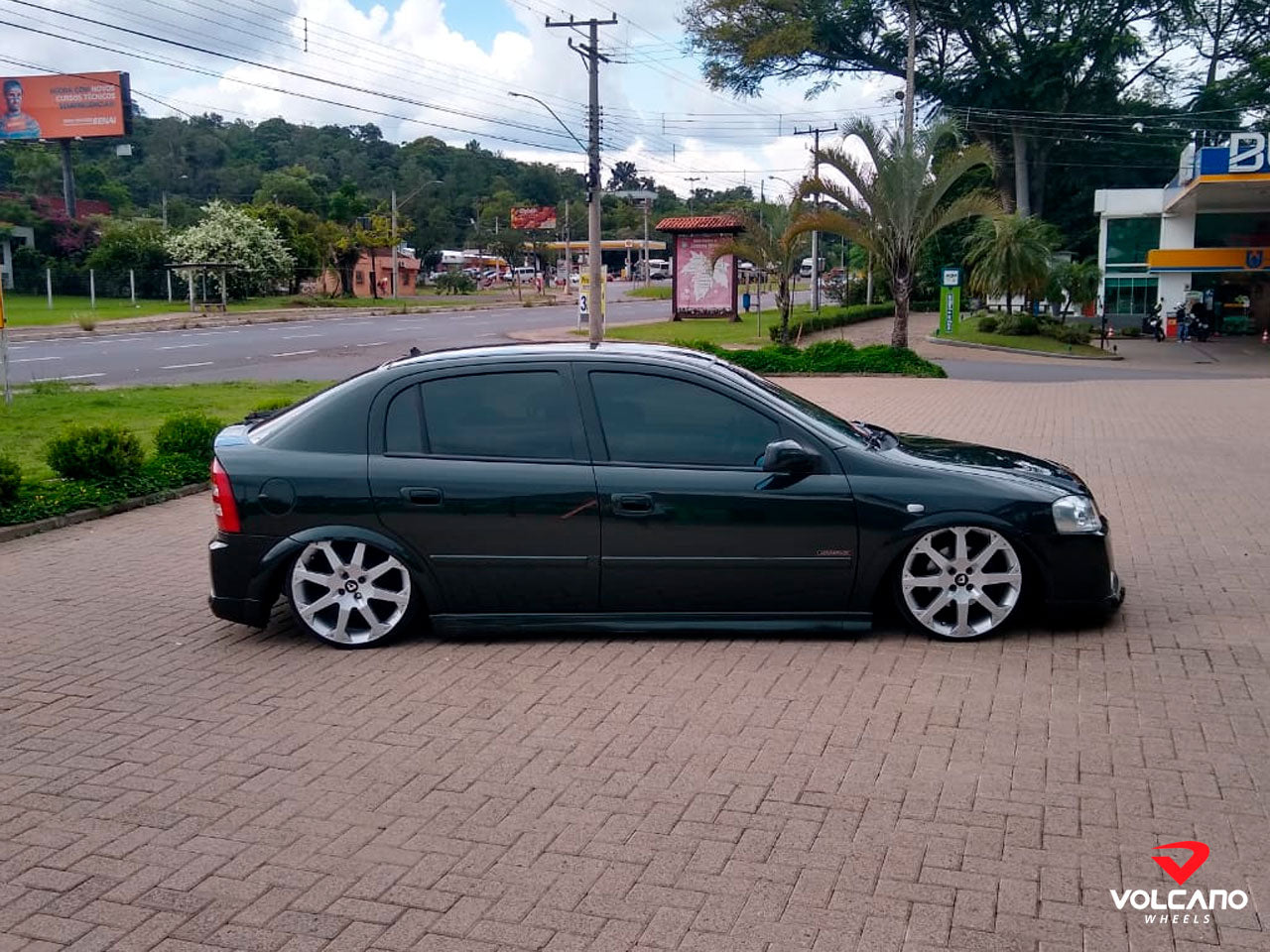 Roda Volcano VOLCANO SS Aro 18" tala 6" Prata