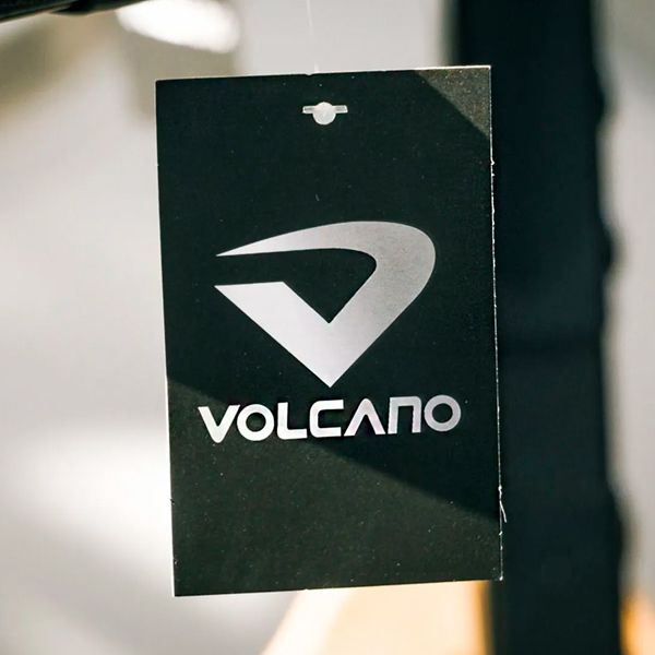 Boné Volcano  Branco Aba Curva