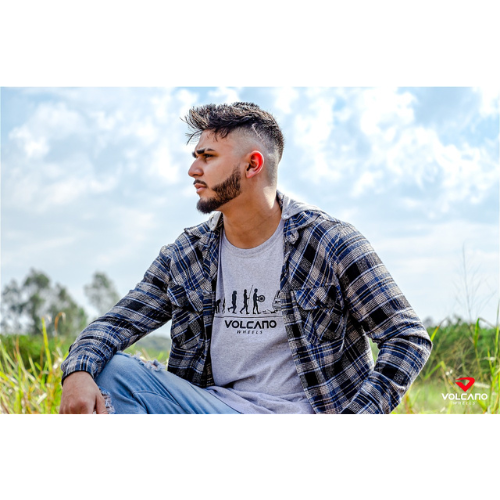 Camiseta Exclusiva Volcano Evolução cor Cinza