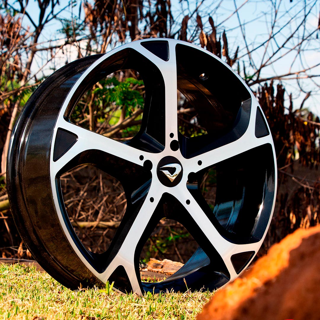 Roda ADVANCE Aro 17" tala 6" DIAMANTADA