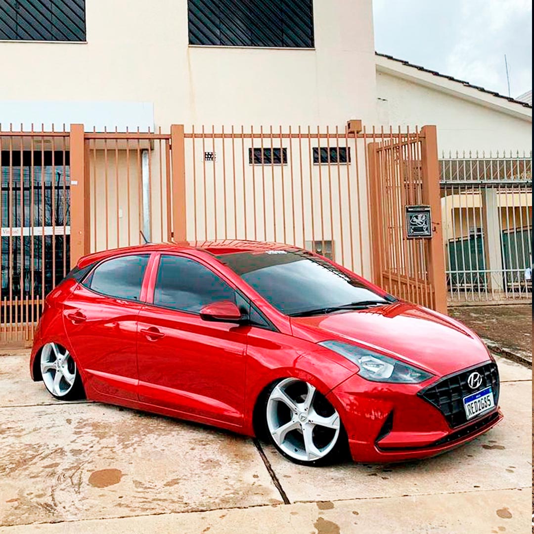 Roda ADVANCE Aro 18" tala 7"  Prata Brilhante