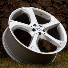 Roda ADVANCE Aro 20" tala 7,5"  Prata Brilhante