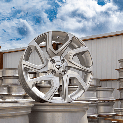 Roda DISCOVERY Aro 17" Tala 6" -  Prata Brilhante