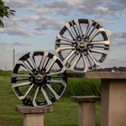 Roda Tennessee Aro 18" Tala 7" - Diamantado Total Grafite Brilhante