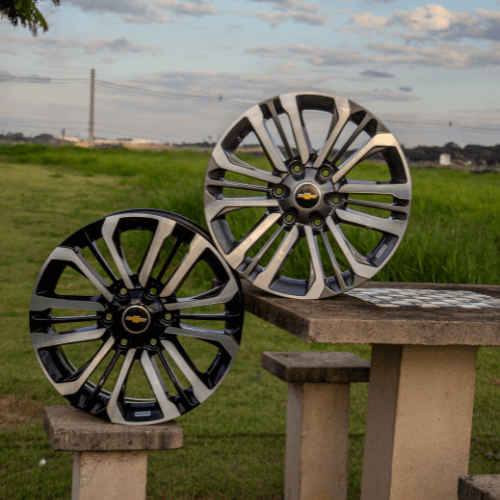 Roda Tennessee Aro 18" Tala 7" - Diamantado Total Grafite Brilhante