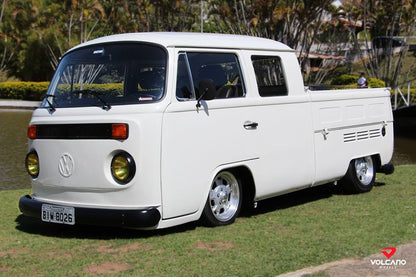 Roda Volcano GERMANY Aro 15" tala 6" Prata diamantado