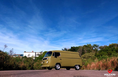 Roda Volcano GERMANY Aro 17" tala 6" Prata diamantado