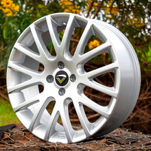 Roda Volcano Limited 18" tala 6" Prata