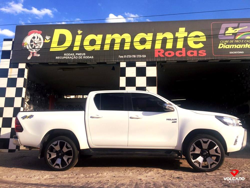 Roda Volcano PLATINUM Aro 22" tala 8,75" Preto Diamantado