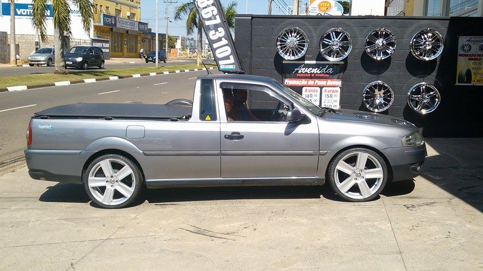 Roda Volcano V80 Saveiro G5 - Aro 18" tala 6" Prata Brilhante